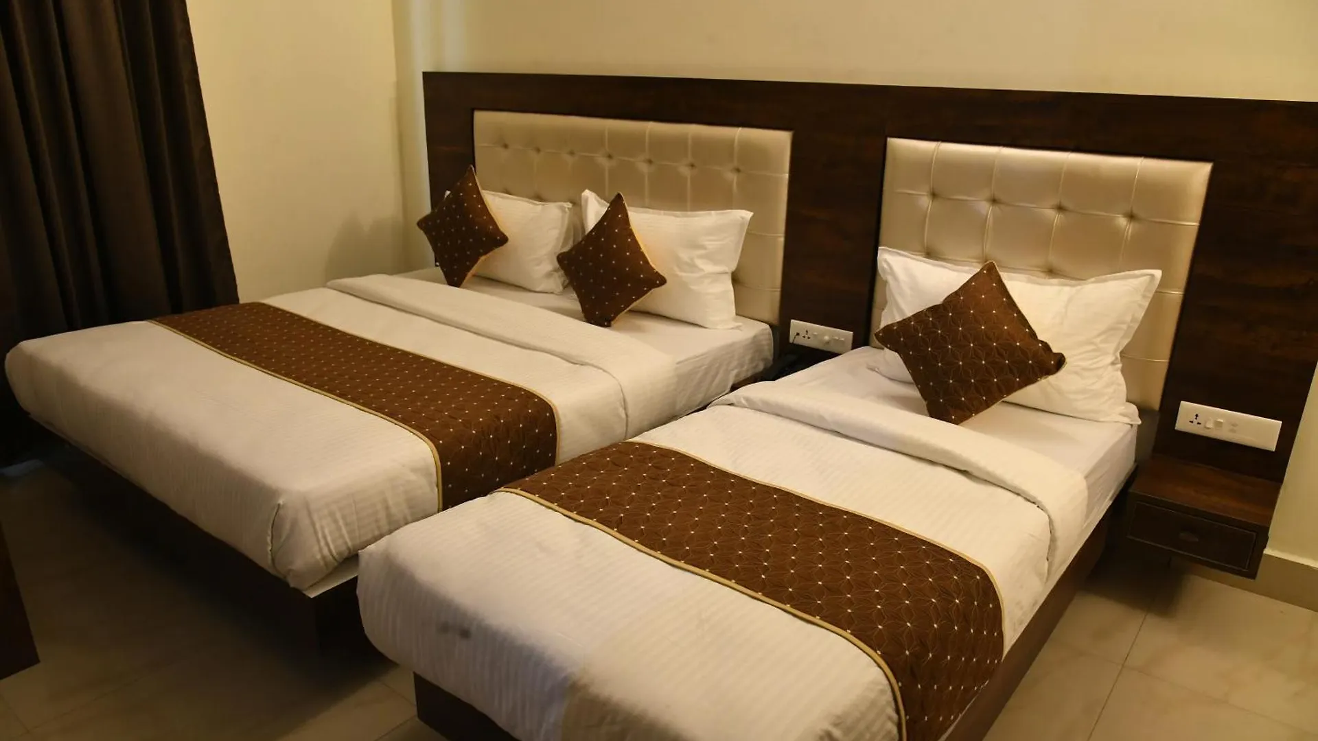 Advaitha Residency Hotel Mysore